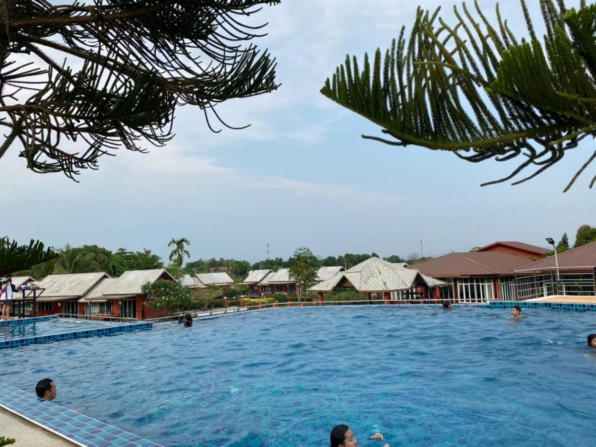Oyo 416 Golden Nakara Resort Maesai Mae Sai Dış mekan fotoğraf